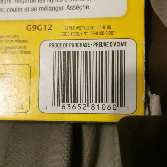 Adult relaxation therapy coloring book and Crayola 20 super tip markers new - Picture 8 of 11